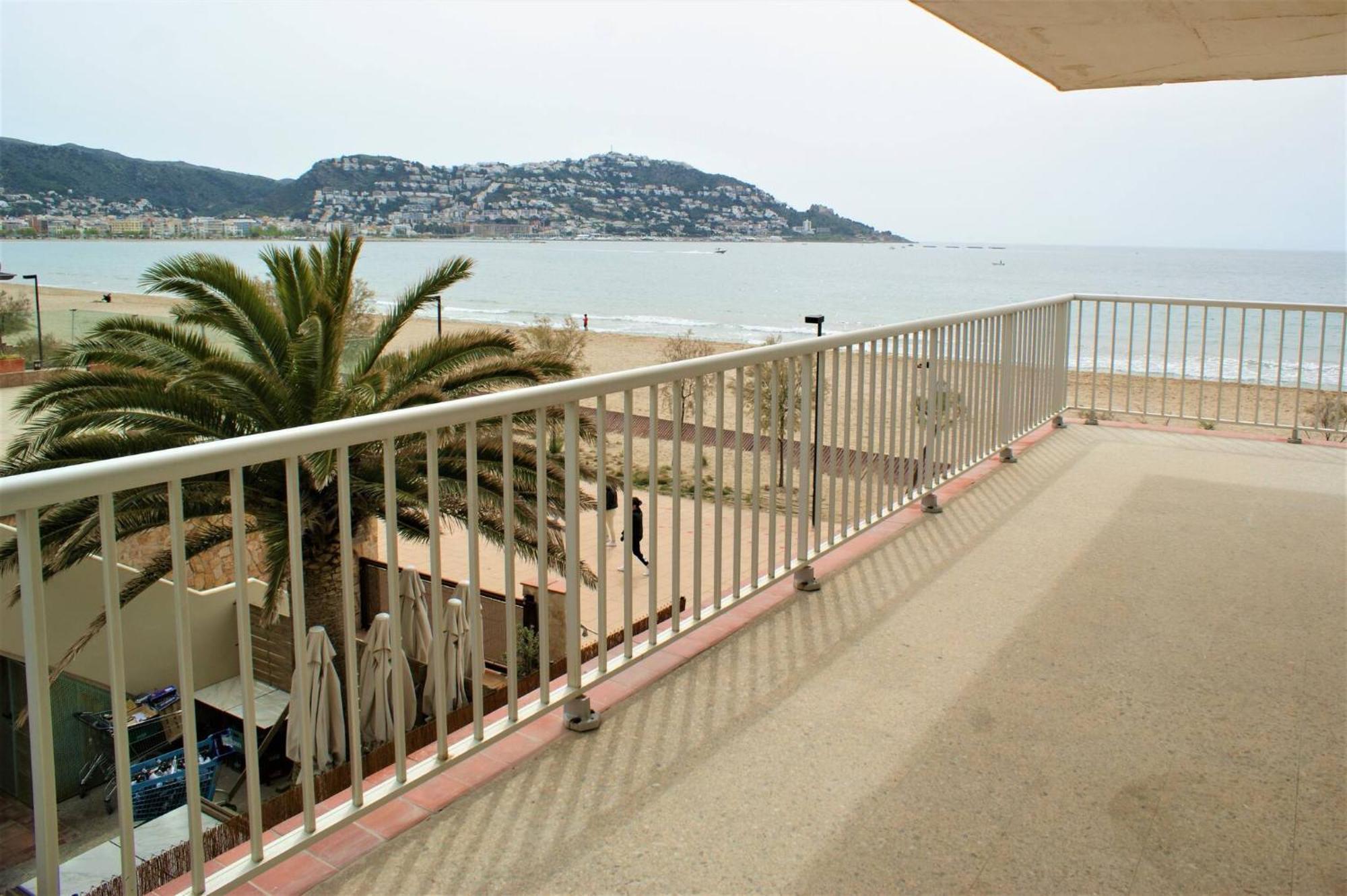 Apartamento En Primera Linea De Mar, Roses Av-06 外观 照片